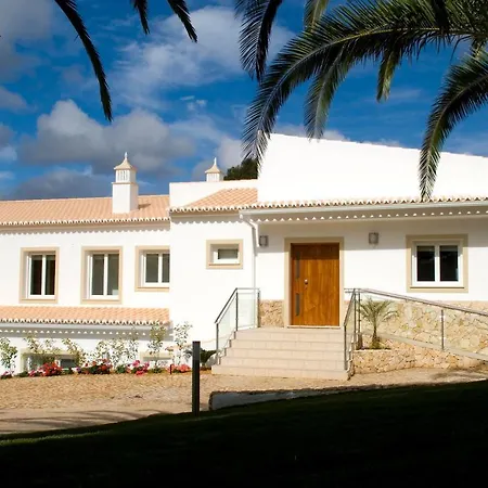 Villa Cristo Too *