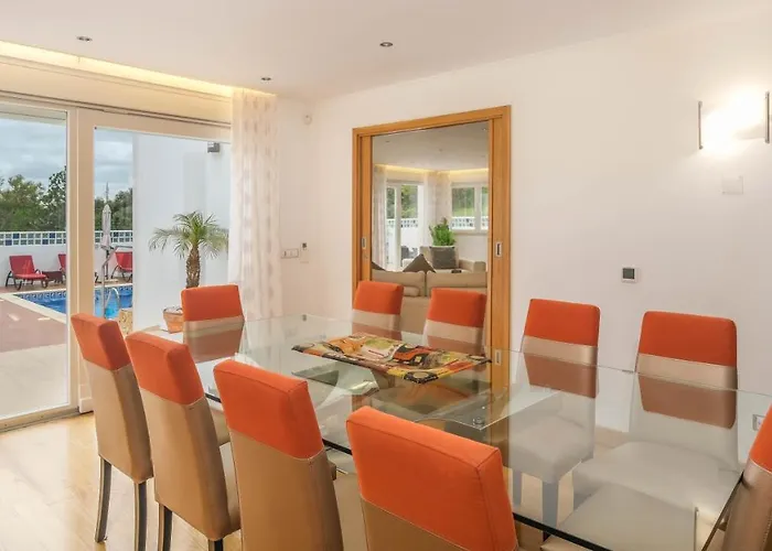 Cristo Too ヴィラ ラゴス